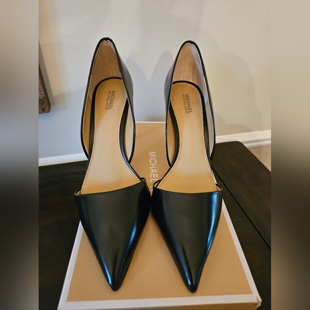 Michael Kors - Black stiletto heels